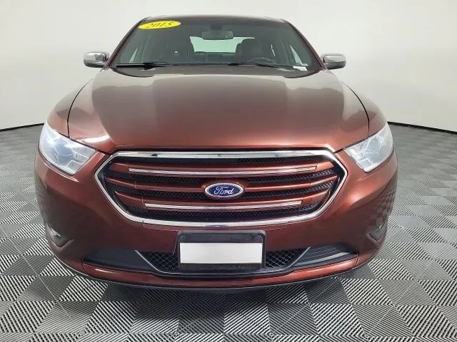2015 Ford Taurus Limited Sedan 4 Dr